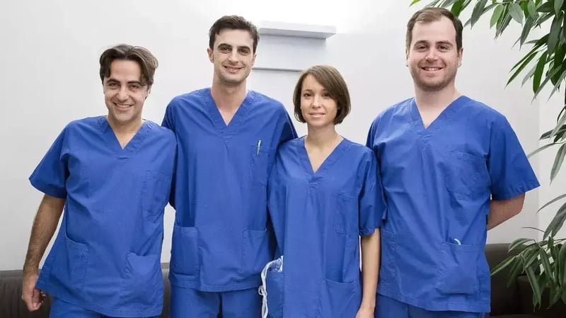 8 team-usuelli