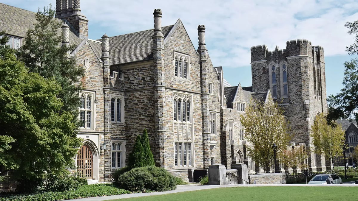 Duke University: l'università in cui sono diventato specialista in protesi alla caviglia